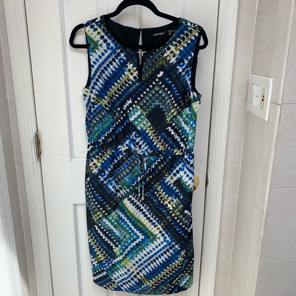 Beautiful summer dress - Picture 1 of 6